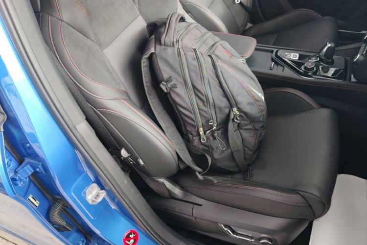 Used Lynk & Co 03 2019 2.0TD Automatic Jing Pro Edition Right Front Seat