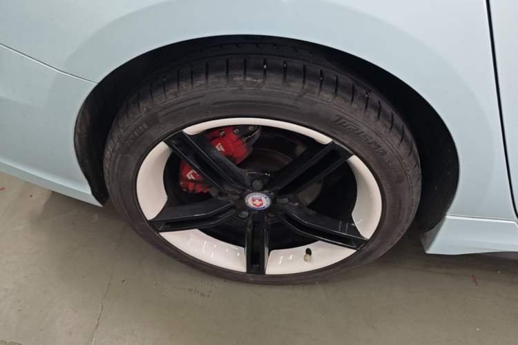 Used Lynk & Co 03 2019 1.5TD DCT Sport Edition China VI Standard Right Rear Wheel Hub