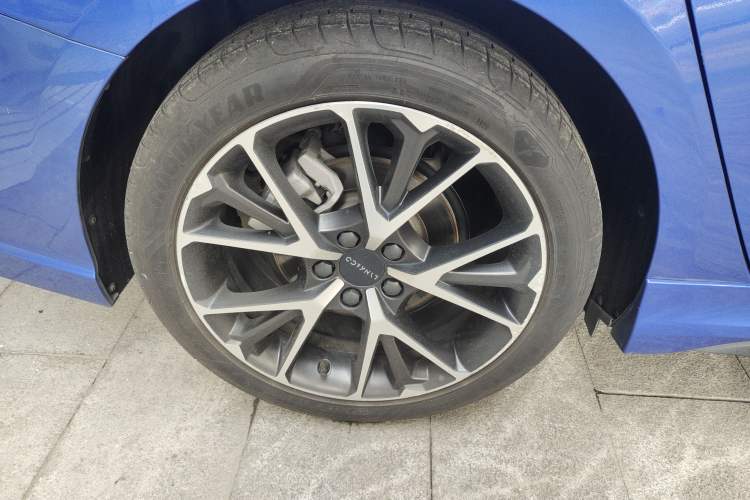 Used Lynk & Co 03 2019 1.5TD DCT JingPro Edition China VI Standard Right Rear Wheel Hub