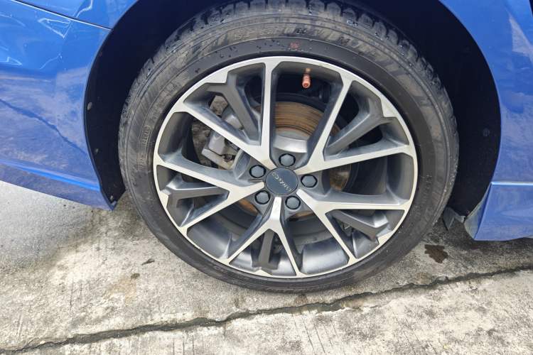 Used Lynk & Co 03 2019 1.5TD DCT JingPro Edition China VI Standard Right Rear Wheel Hub