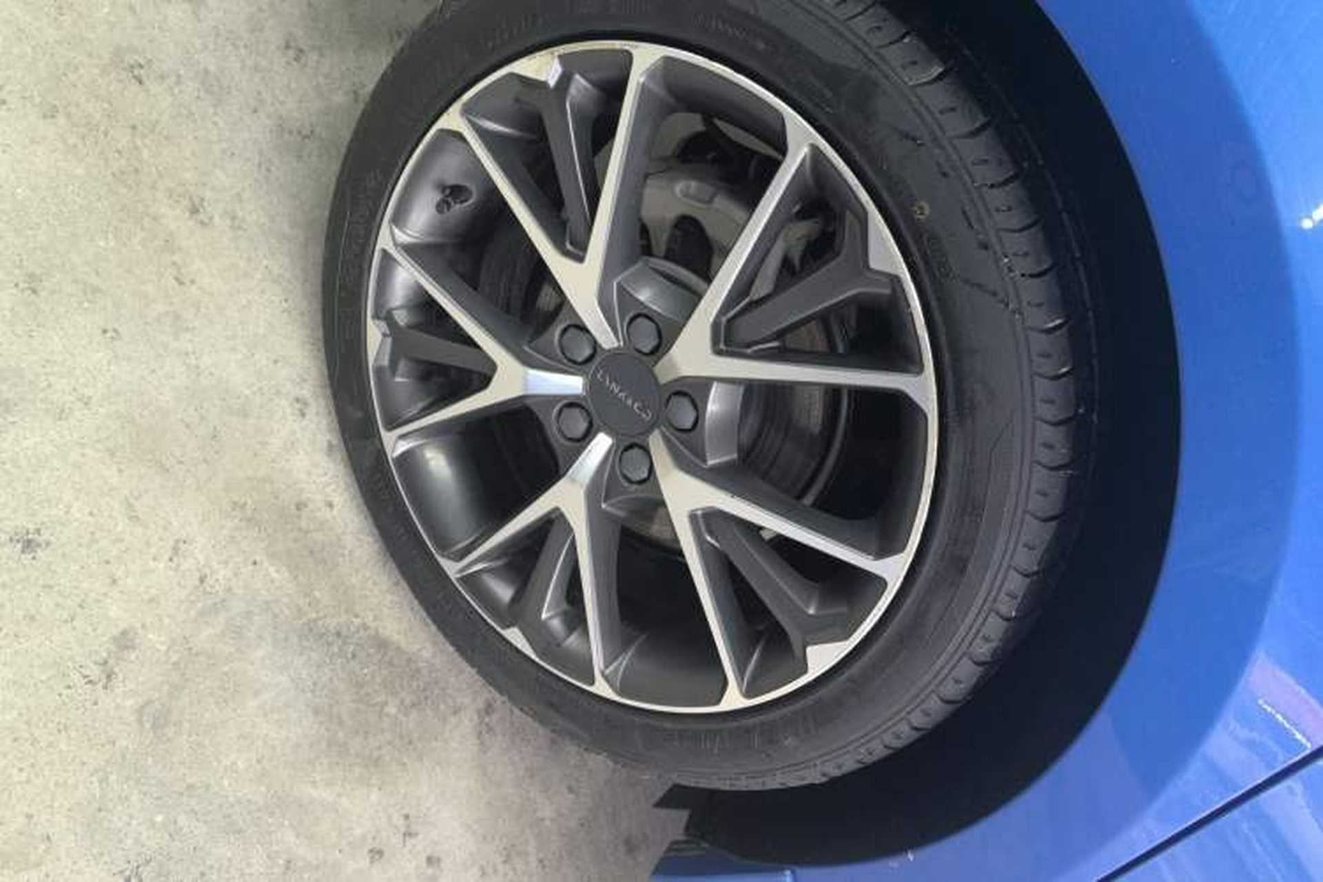 Used Lynk & Co 03 2019 1.5TD DCT JingPro Edition China VI Standard Right Rear Wheel Hub