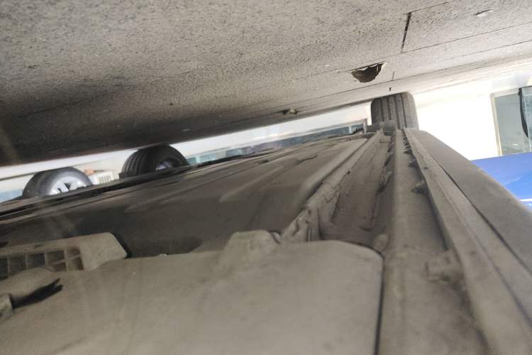 Used Lynk & Co 03 2019 1.5TD DCT JingPro Edition China VI Standard Right Side Sill
