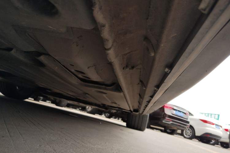 Used Lynk & Co 03 2019 1.5TD DCT JingPro Edition China VI Standard Right Side Sill