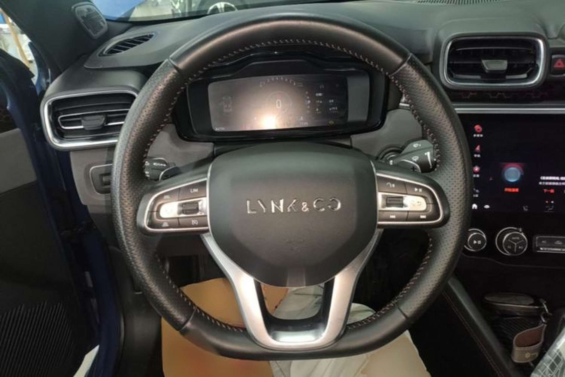 Used Lynk & Co 03 2019 2.0TD Automatic Jing Pro Edition Steering Wheel
