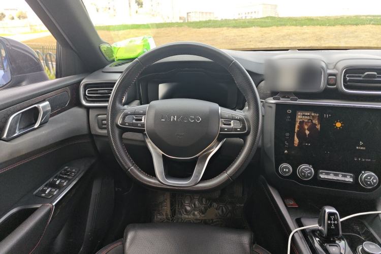 Used Lynk & Co 03 2019 1.5TD DCT JingPro Edition China VI Standard Steering Wheel