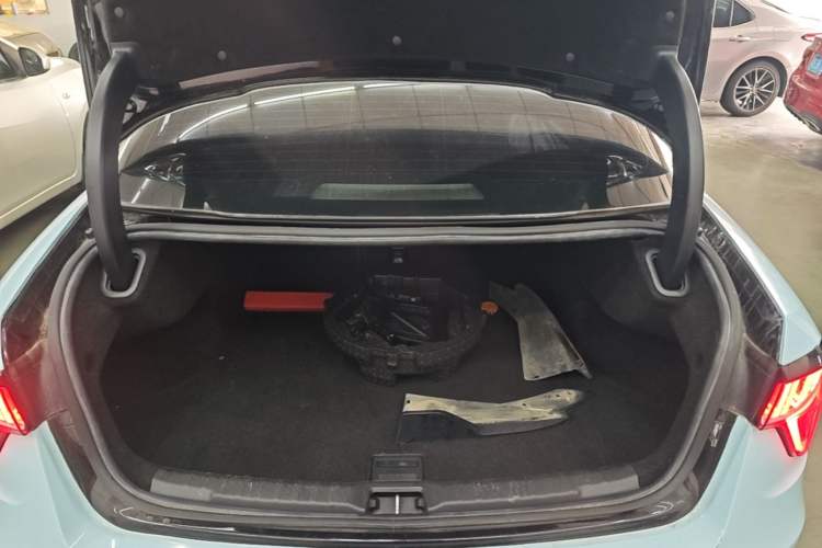 Used Lynk & Co 03 2019 1.5TD DCT Sport Edition China VI Standard Trunk