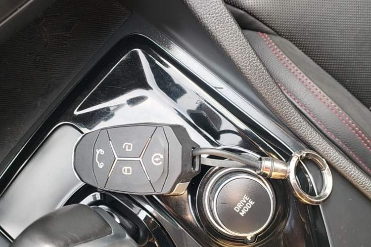 Used Lynk & Co 03 2019 2.0TD Automatic Jing Pro Edition Vehicle Key