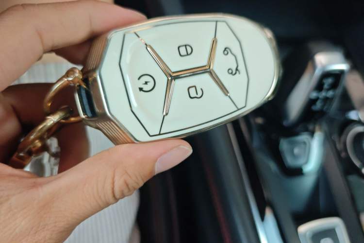 Used Lynk & Co 03 2019 1.5TD DCT JingPro Edition China VI Standard Vehicle Key