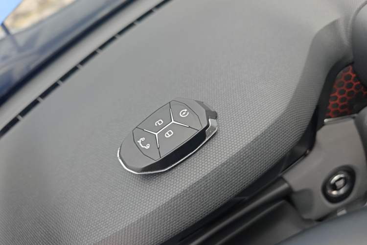 Used Lynk & Co 03 2019 1.5TD DCT JingPro Edition China VI Standard Vehicle Key