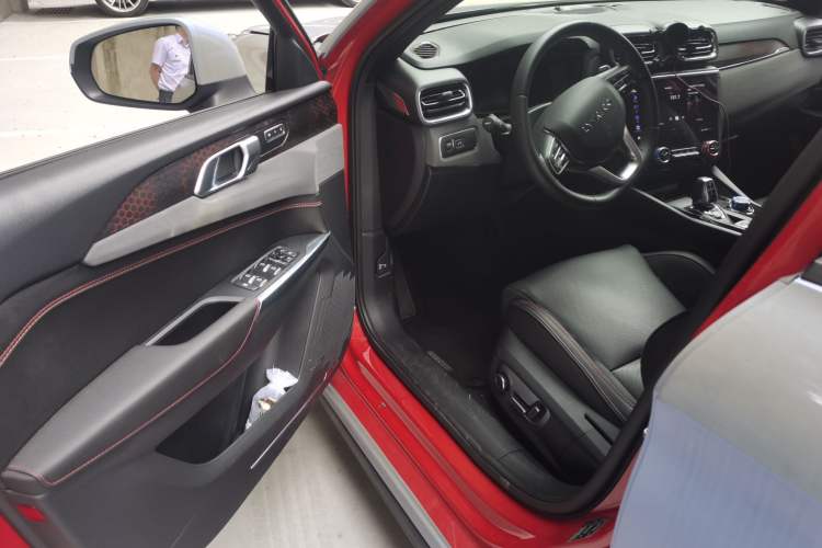 Used Lynk & Co 03 2019 2.0TD Automatic Jing Pro Edition Driver Seat