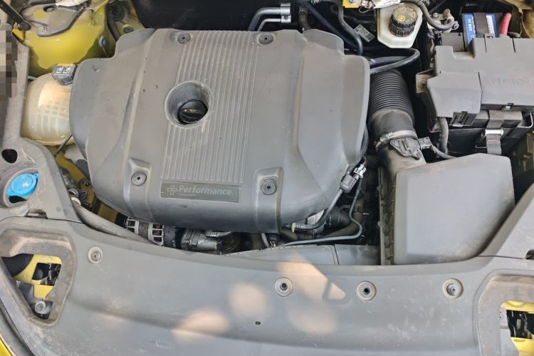 Used Lynk & Co 03 2019 03+ 2.0TD Automatic Wind-Chasing Edition Engine Bay