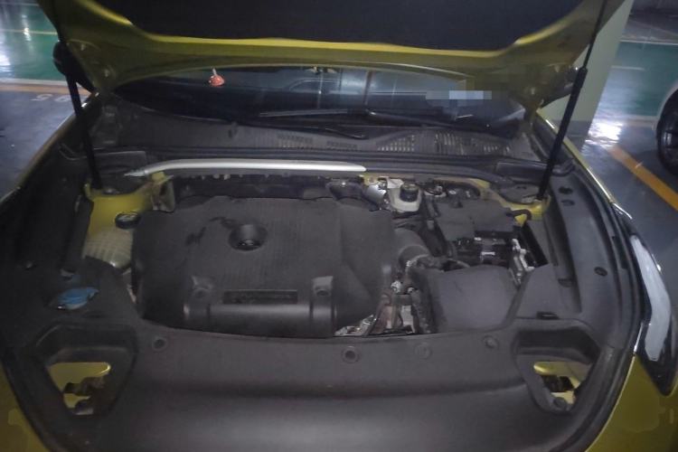 Used Lynk & Co 03 2019 03+ 2.0TD Automatic Wind-Chasing Edition Engine Bay