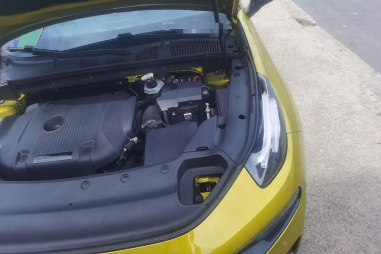 Used Lynk & Co 03 2019 03+ 2.0TD Automatic Wind-Chasing Edition Engine Bay Left