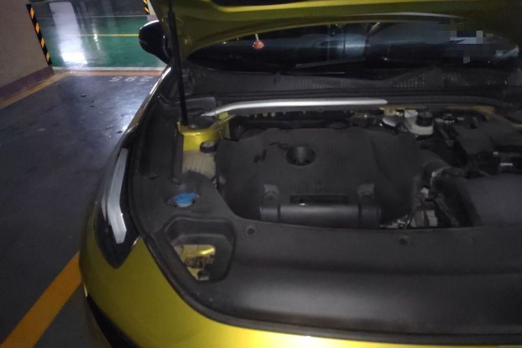 Used Lynk & Co 03 2019 03+ 2.0TD Automatic Wind-Chasing Edition Engine Bay Right