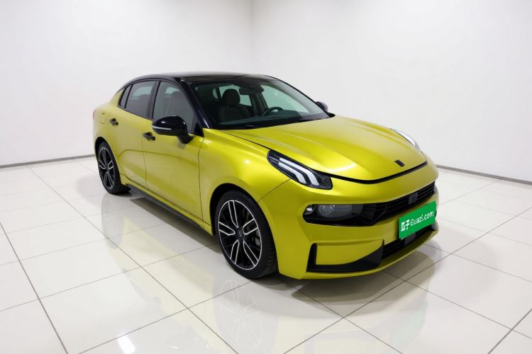 Used Lynk & Co 03 2019 03+ 2.0TD Automatic Wind-Chasing Edition Front Right 45 Deg