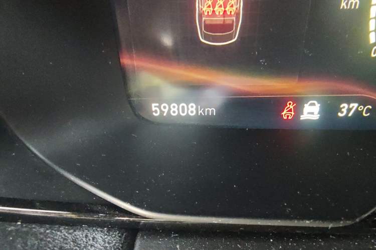 Used Lynk & Co 03 2019 03+ 2.0TD Automatic Wind-Chasing Edition Odometer Close Up