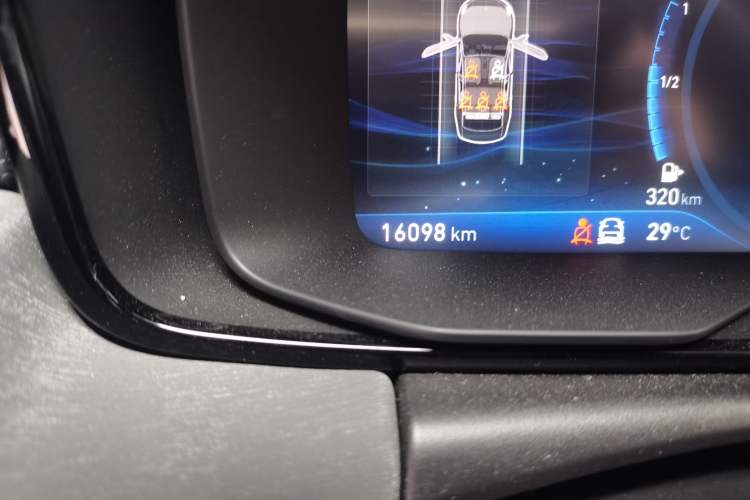 Used Lynk & Co 03 2019 2.0TD Automatic Jing Pro Edition Odometer Close Up