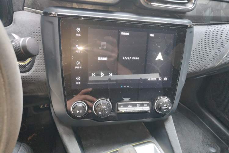 Used Lynk & Co 03 2019 03+ 2.0TD Automatic Wind-Chasing Edition Audio And AC Panel