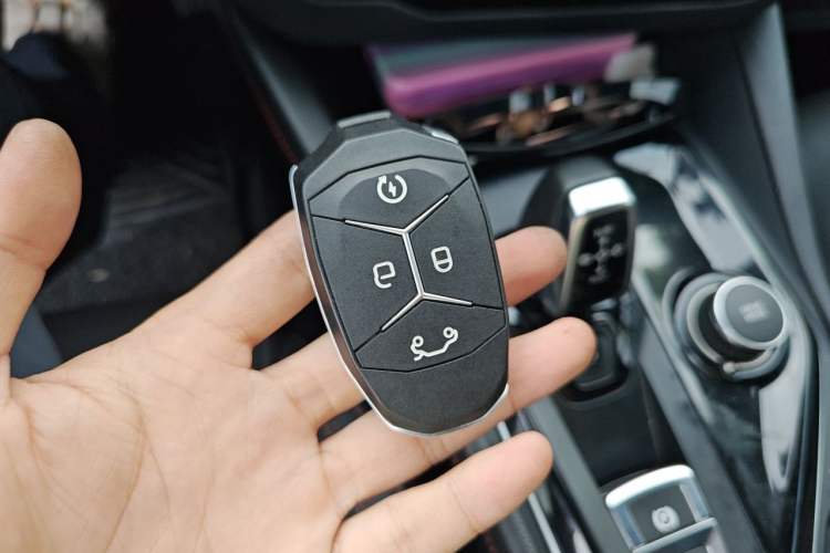 Used Lynk & Co 03 2019 1.5TD DCT JingPro Edition China VI Standard Vehicle Key