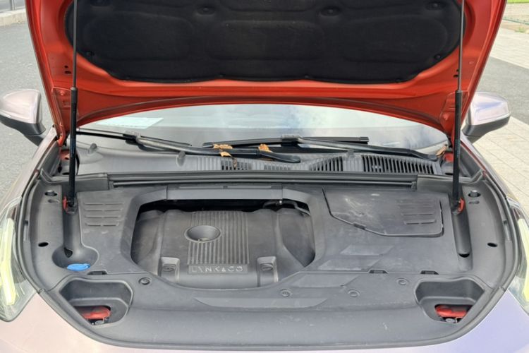 Used Lynk & Co 03 2019 2.0TD Automatic Jing Pro Edition Engine Bay