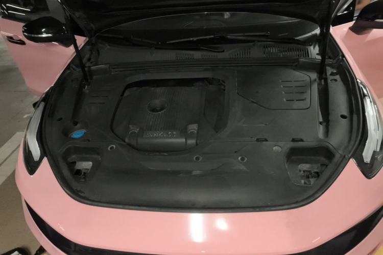 Used Lynk & Co 03 2019 2.0TD Automatic Jing Pro Edition Engine Bay