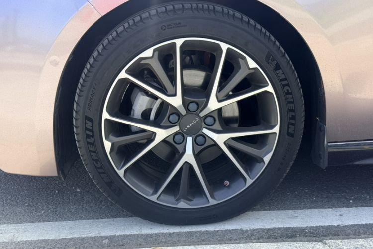 Used Lynk & Co 03 2019 2.0TD Automatic Jing Pro Edition Exterior 4