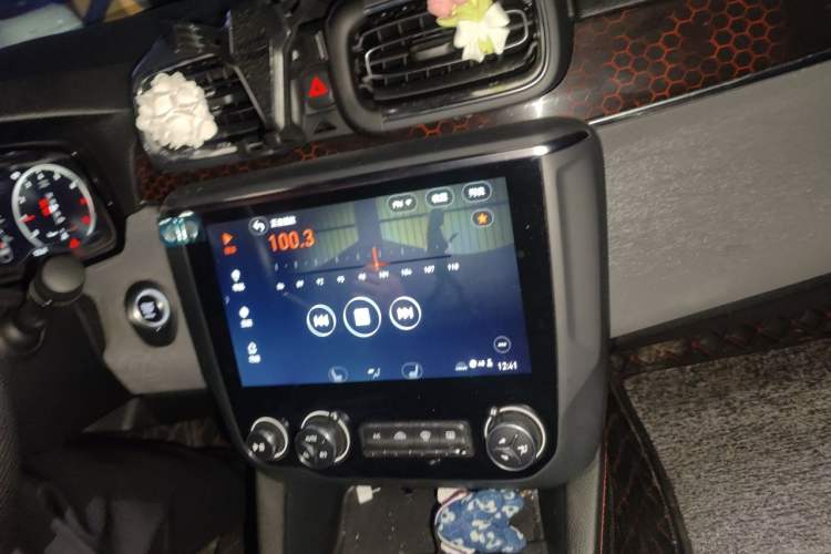 Used Lynk & Co 03 2019 1.5TD DCT Sport Edition China VI Standard Audio And AC Panel