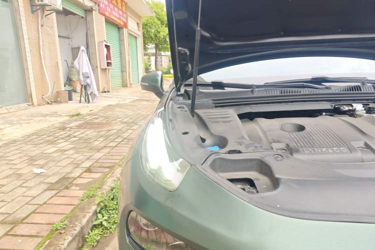 Used Lynk & Co 03 2019 2.0TD Automatic Jing Pro Edition Right Front Headlight