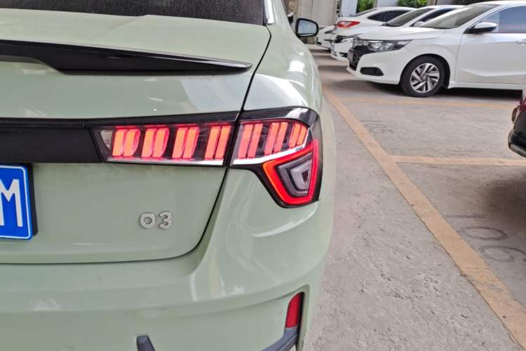 Used Lynk & Co 03 2019 1.5TD DCT JingPro Edition China VI Standard Right Rear Taillight