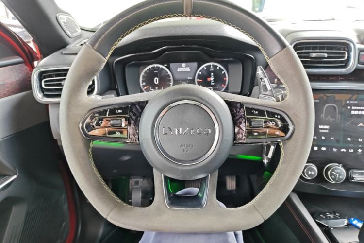Used Lynk & Co 03 2019 1.5TD DCT JingPro Edition China VI Standard Steering Wheel