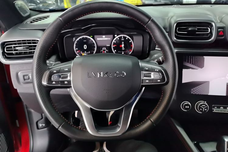 Used Lynk & Co 03 2019 1.5TD DCT JingPro Edition China VI Standard Steering Wheel