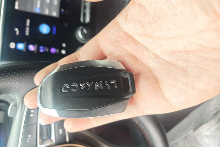 Used Lynk & Co 03 2019 2.0TD Automatic Jing Pro Edition Vehicle Key