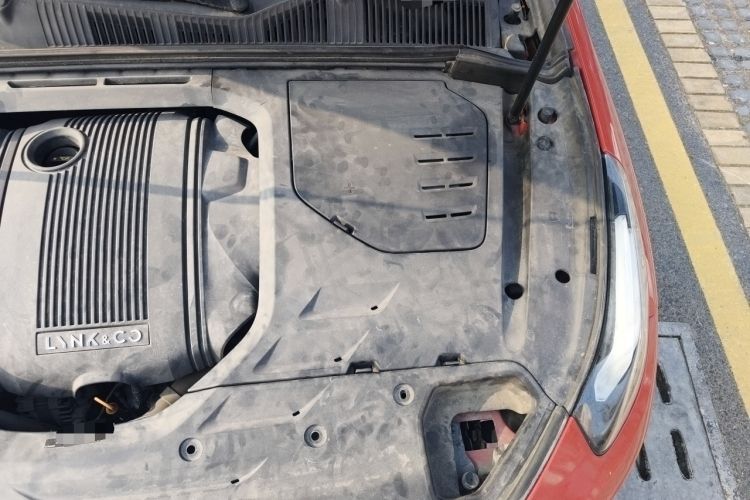 Used Lynk & Co 03 2019 1.5TD DCT JingPro Edition China VI Standard Engine Bay Left