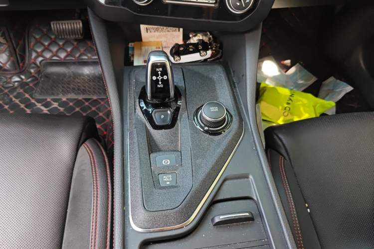 Used Lynk & Co 03 2019 1.5TD DCT Sport Edition China VI Standard Gear Lever