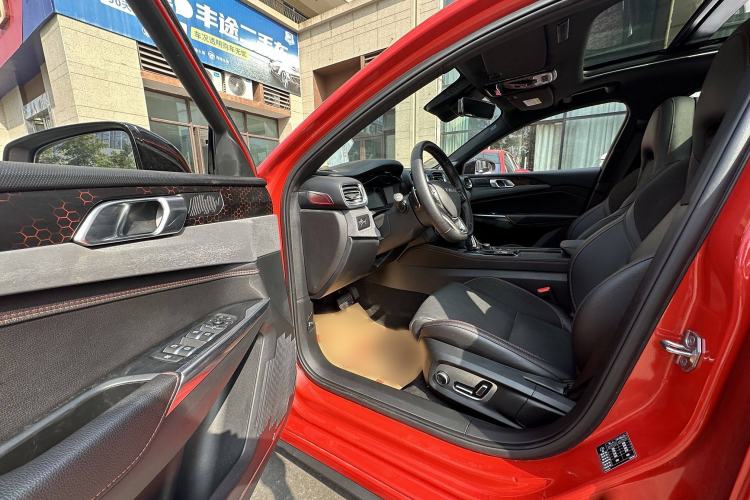 Used Lynk & Co 03 2019 1.5TD DCT JingPro Edition China VI Standard Interior 2