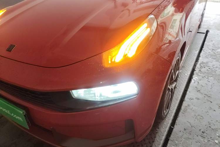 Used Lynk & Co 03 2019 2.0TD Automatic Jing Pro Edition Left Front Headlight