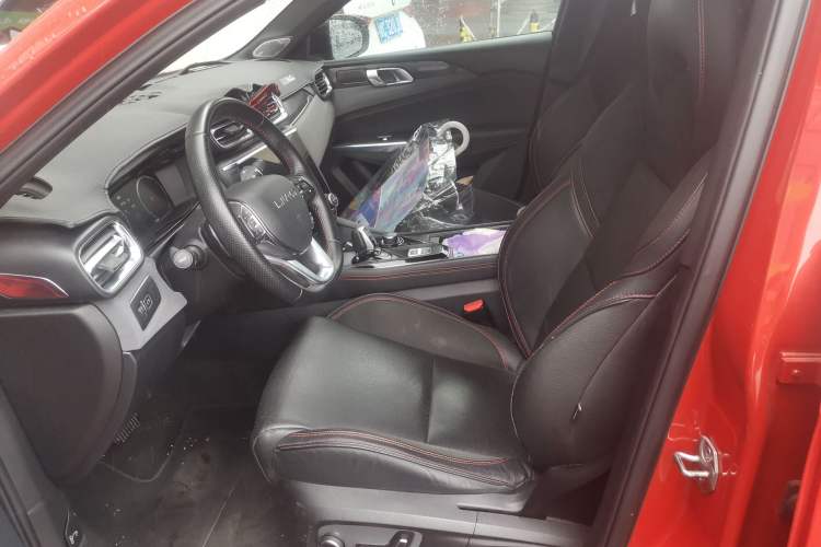 Used Lynk & Co 03 2019 1.5TD DCT JingPro Edition China VI Standard Left Front Seat