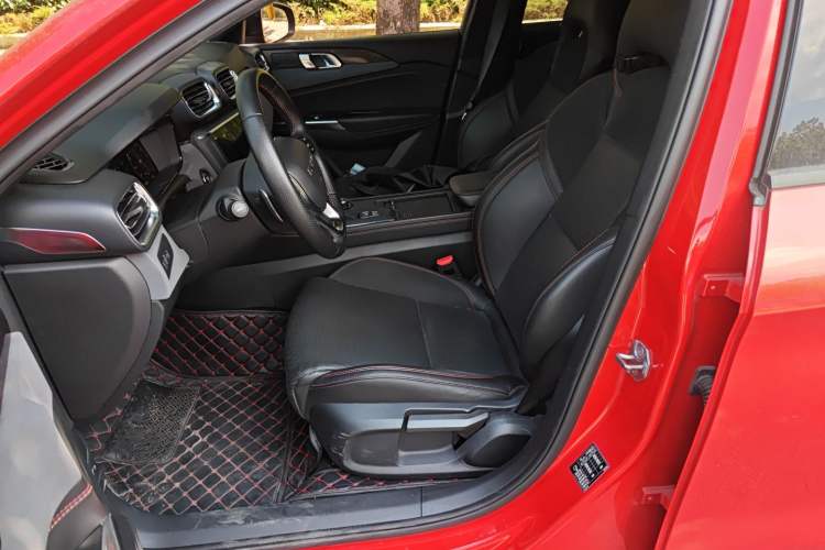 Used Lynk & Co 03 2019 1.5TD DCT Sport Edition China VI Standard Left Front Seat