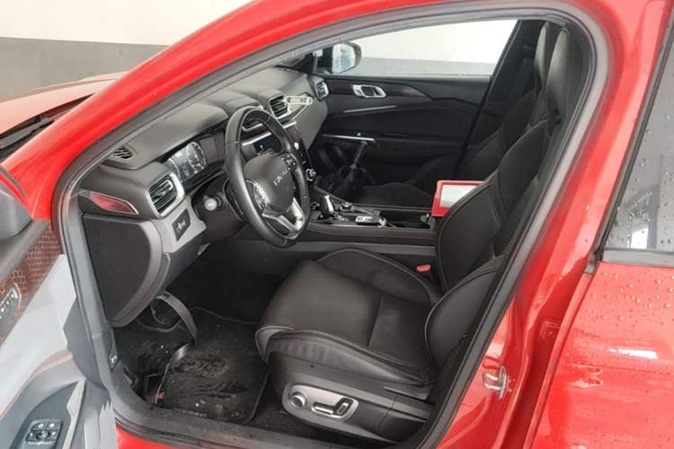 Used Lynk & Co 03 2019 2.0TD Automatic Jing Pro Edition Left Front Seat