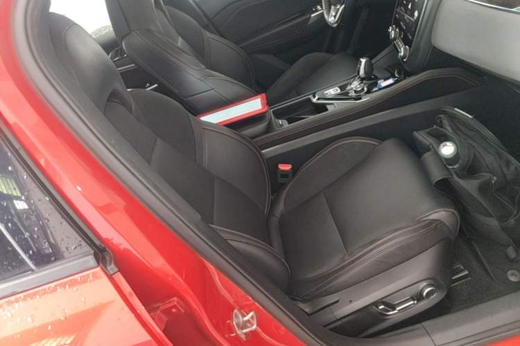 Used Lynk & Co 03 2019 2.0TD Automatic Jing Pro Edition Right Front Seat