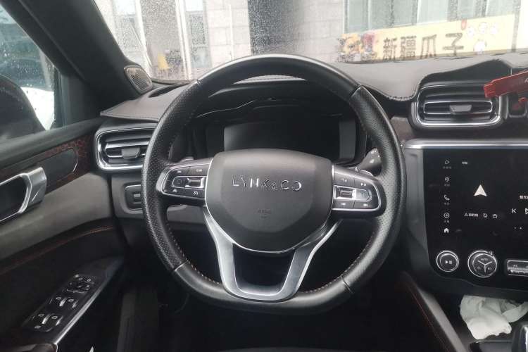 Used Lynk & Co 03 2019 1.5TD DCT JingPro Edition China VI Standard Steering Wheel