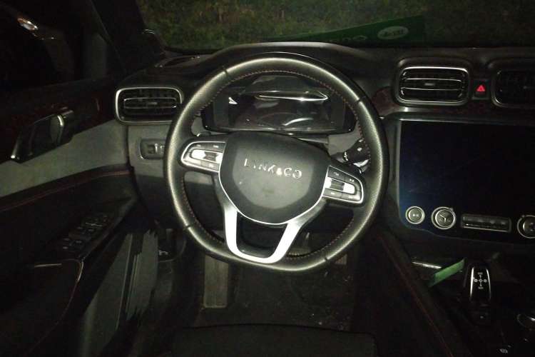 Used Lynk & Co 03 2019 1.5TD DCT JingPro Edition China VI Standard Steering Wheel