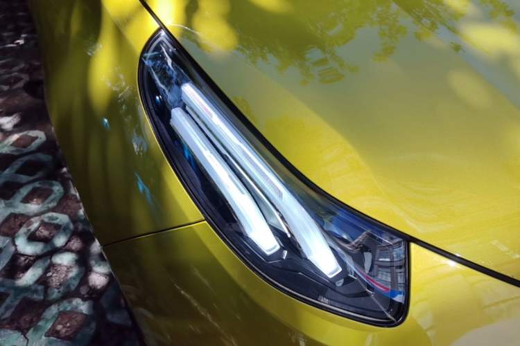 Used Lynk & Co 03 2019 03+ 2.0TD Automatic Performance Package Version Right Front Headlight