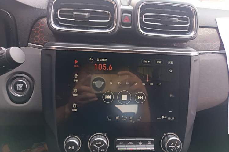 Used Lynk & Co 03 2019 1.5TD DCT Sport Edition China VI Standard Audio And AC Panel