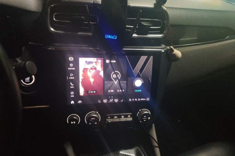 Used Lynk & Co 03 2019 2.0TD Automatic Jing Pro Edition Audio And AC Panel
