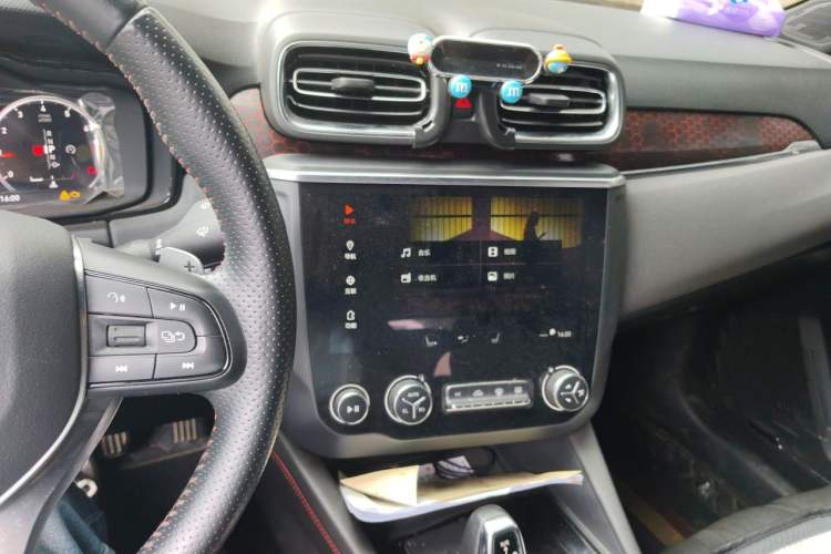 Used Lynk & Co 03 2019 2.0TD Automatic Trend Edition Audio And AC Panel