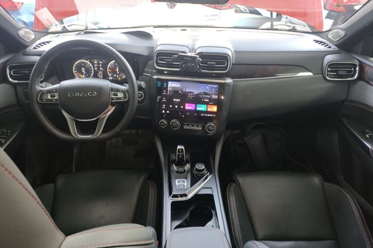 Used Lynk & Co 03 2019 1.5TD DCT JingPro Edition China VI Standard Center Console