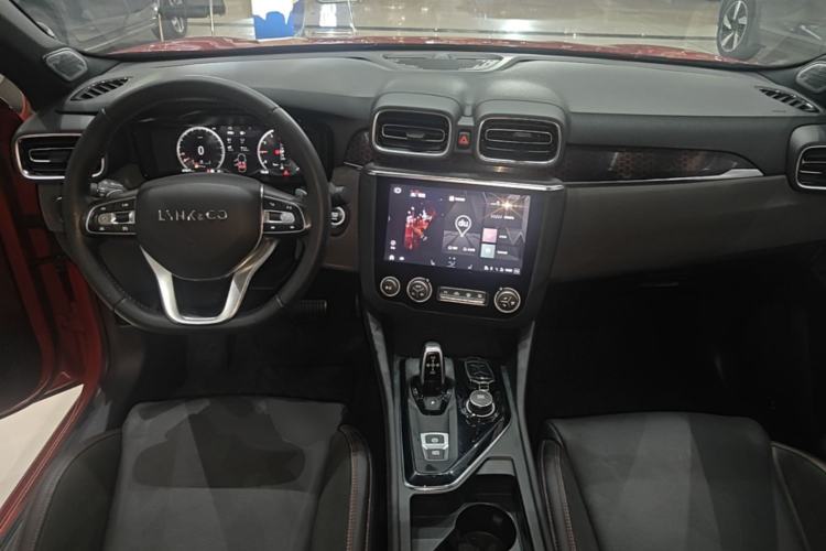 Used Lynk & Co 03 2019 1.5TD DCT JingPro Edition China VI Standard Center Console