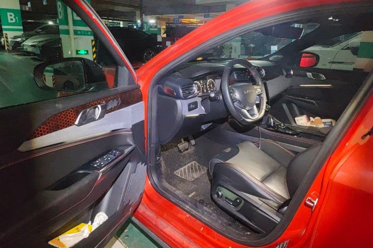 Used Lynk & Co 03 2019 1.5TD DCT JingPro Edition China VI Standard Driver Seat