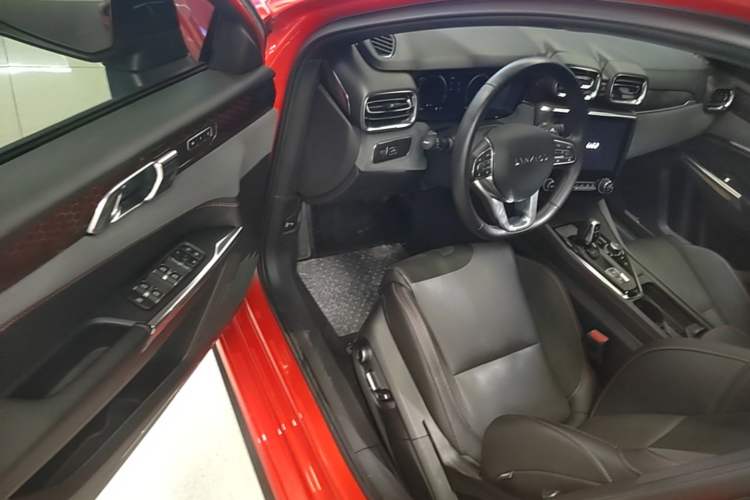 Used Lynk & Co 03 2019 2.0TD Automatic Jing Pro Edition Driver Seat